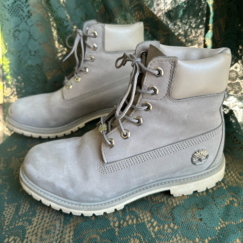 Timberland Gray Leather Boots Size 9